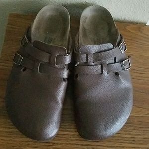 Birkenstock Birki's brown closed toe slide Sz9/39